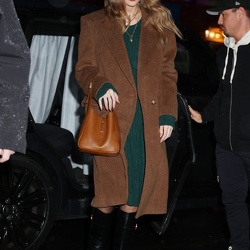 01-09 - Arriving at a recording studio in New York City - New York